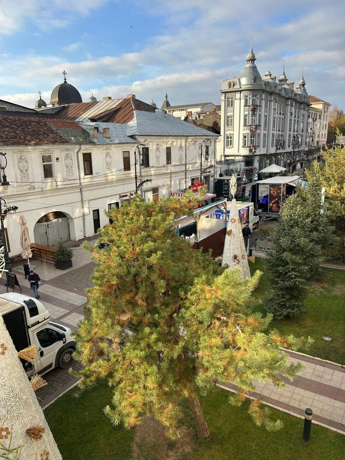 Elit Apartment Craiova Esterno foto